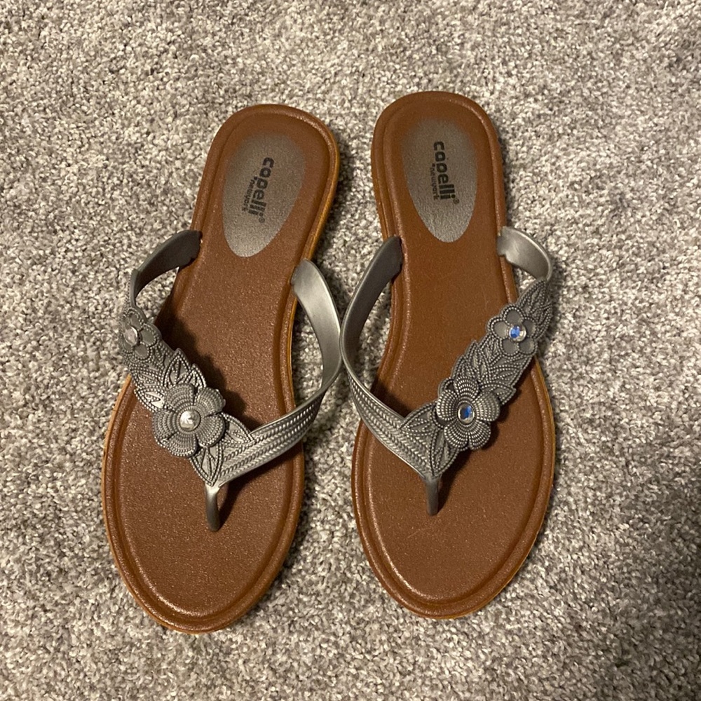 Capelli Sandals